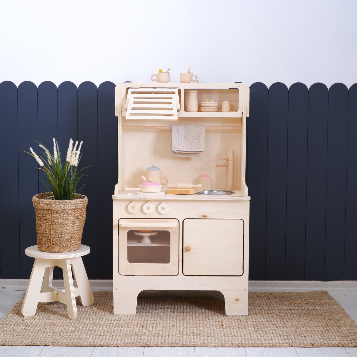 New Wooden Play Kitchen With Microwave + Washing Machine