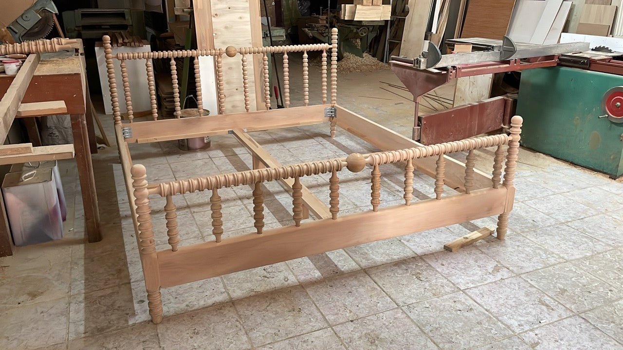 Customizable Jenny Lind Spindle Bed Custom Size and Color ürününün kopyası - Kids Wood Store