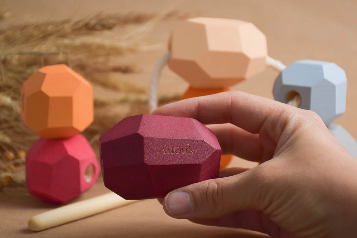 Schnürspielzeug Holzstapelsteine Spielzeug Neutral