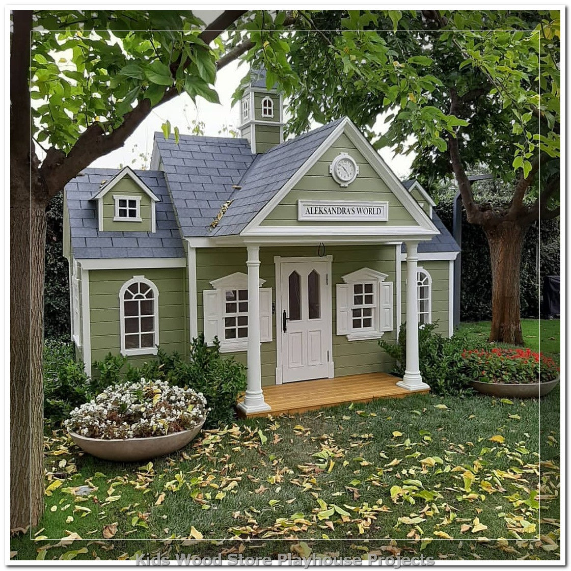 Custom Luxury Playhouses with Premium Service