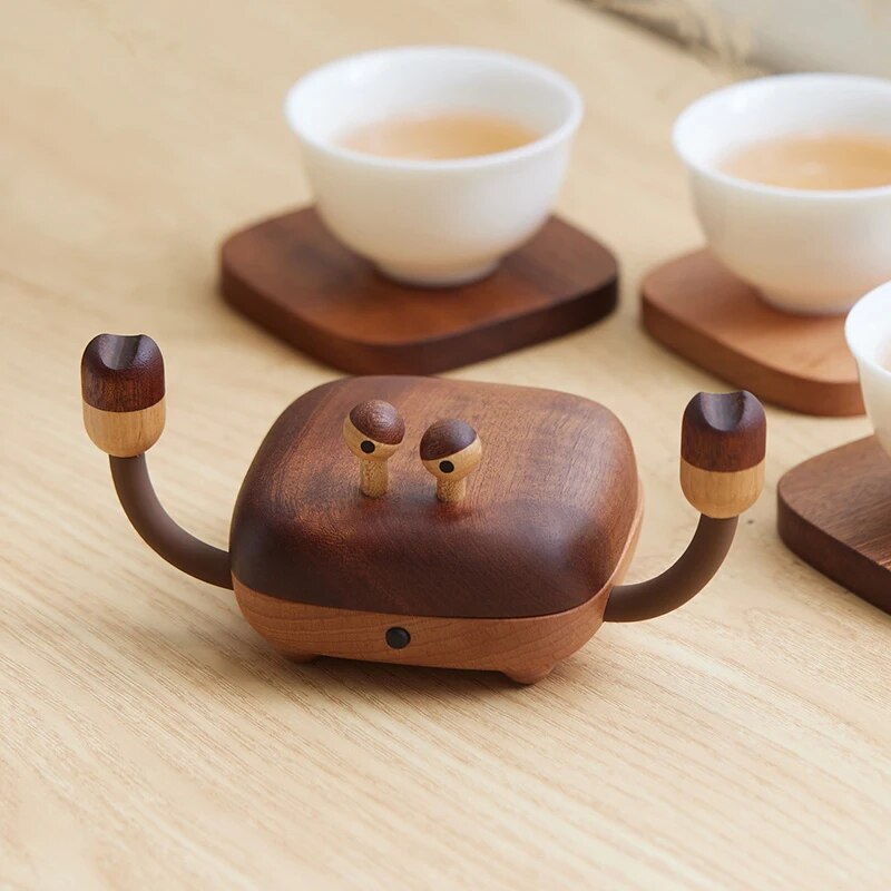 Creative Crab Statue Animal Coaster Beetle Insulation Non-Slip Mat Solid Wood Coffee Cup Pad Placemats Decoration Christmas Gift