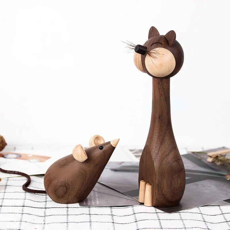 Nordic home decoration rat year zodiac gift cat and mouse creative study decoration walnut wood crafts