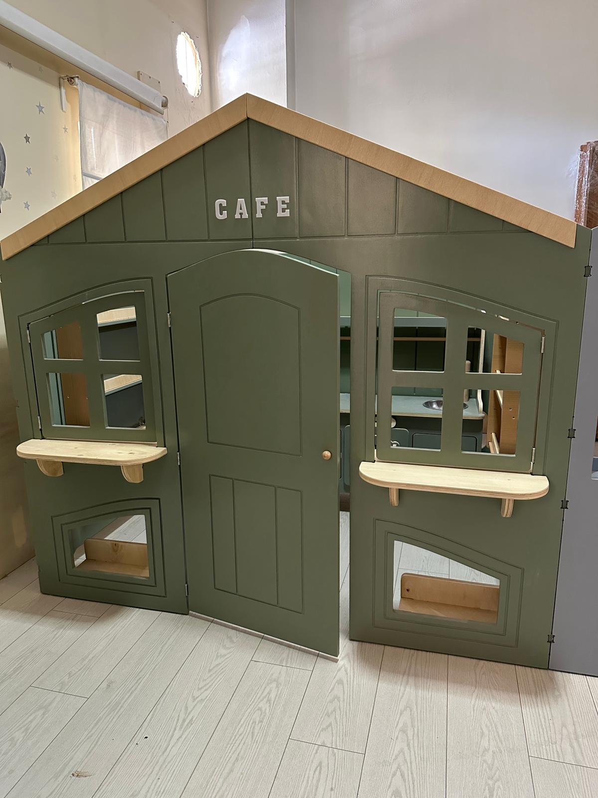 6-Piece Wooden Playhouse Village — SOLD! CAN BE REQUESTED AGAIN !  The product shown in the video is completely finished.  For special designs, please write to us.