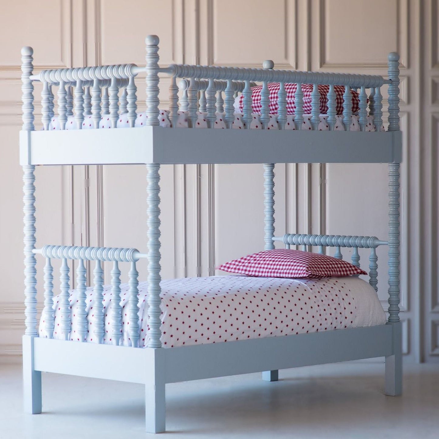 Özelleştirilebilir makaralı yatak - Jenny Lind Spindle Yatak Özel Boyut ve Renk