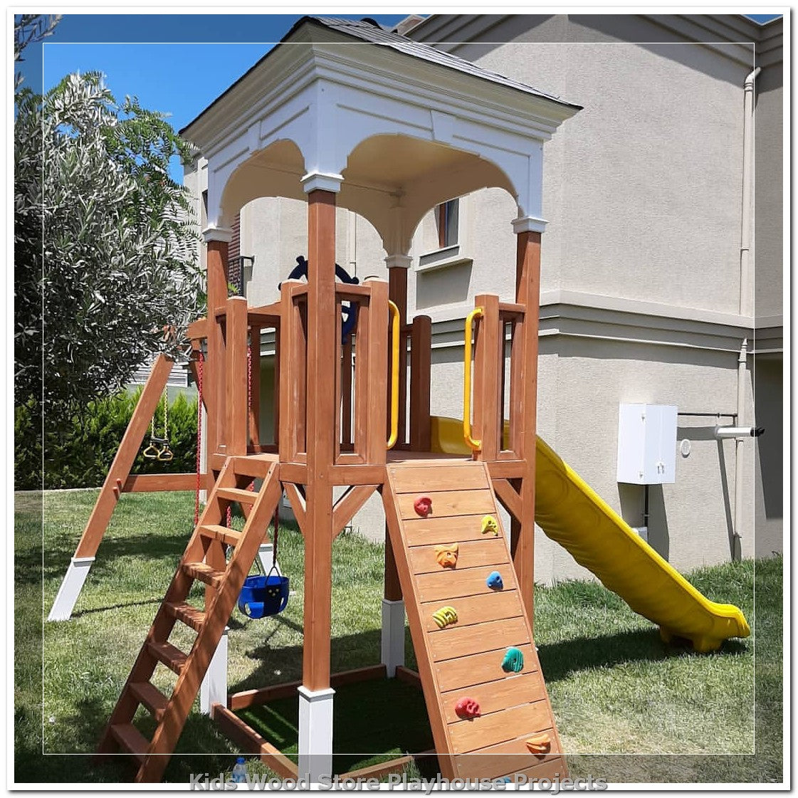 Custom Luxury Playhouses with Premium Service