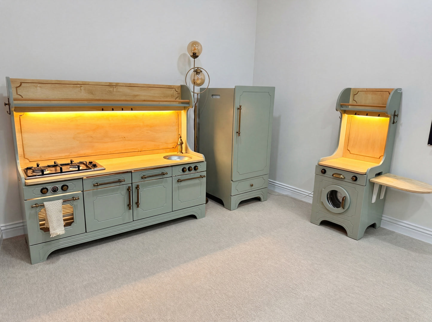 Pinnacle of Quality : Custom-Designed Wooden Play Kitchens