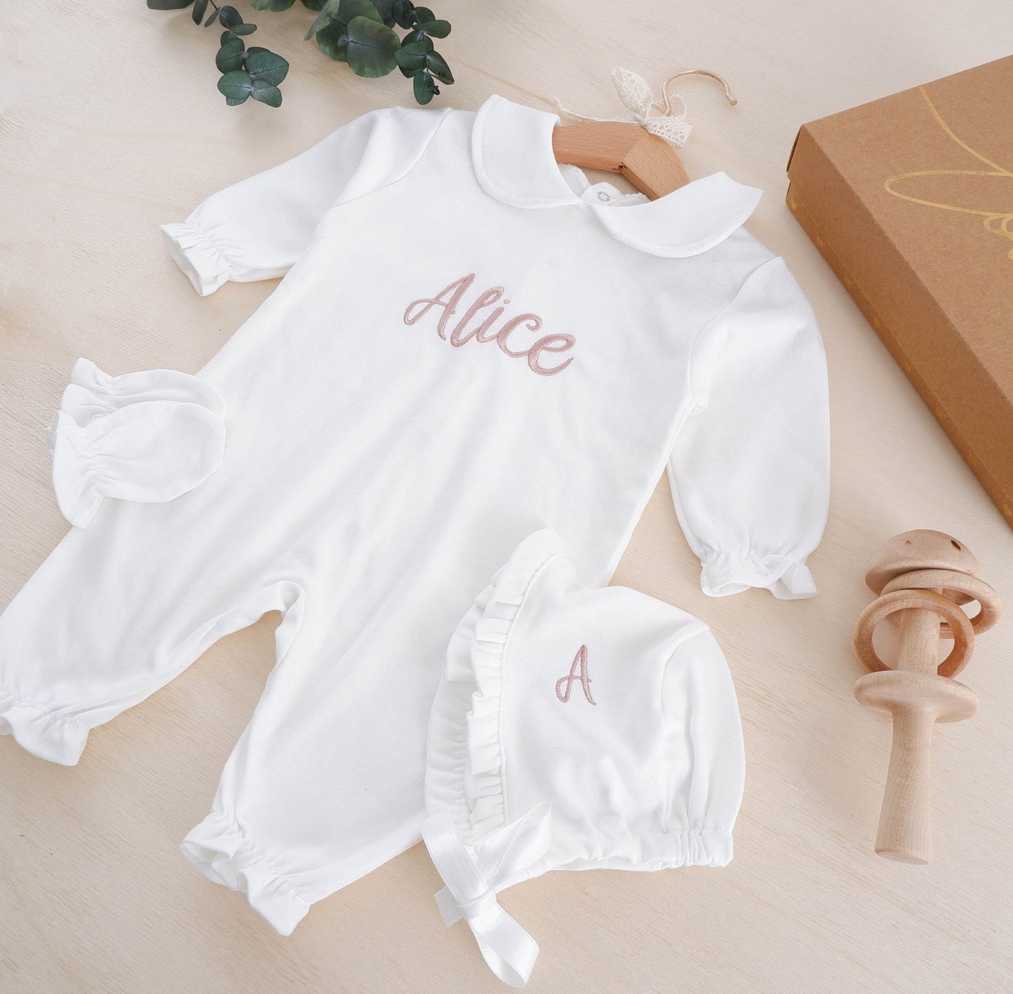 Personalized Coming Home Outfit, Customized Baby Girl Hospital Outfit, Newborn Girl Coming Home Outfit, Personalized Gift for Newborn